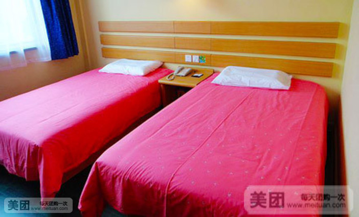 如家快捷酒店內的中型餐館 便捷與美味的巧妙結合